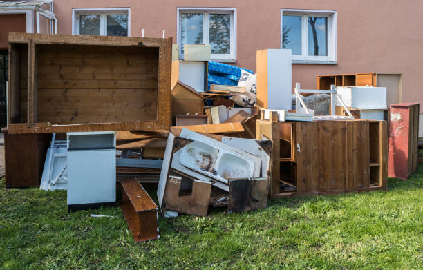 Best Professional Junk Removal  in Kronenwetter, WI