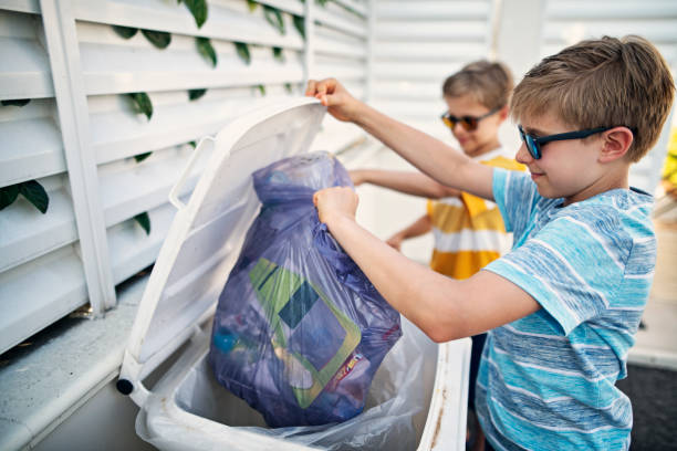 Best Trash Removal Near Me  in Kronenwetter, WI